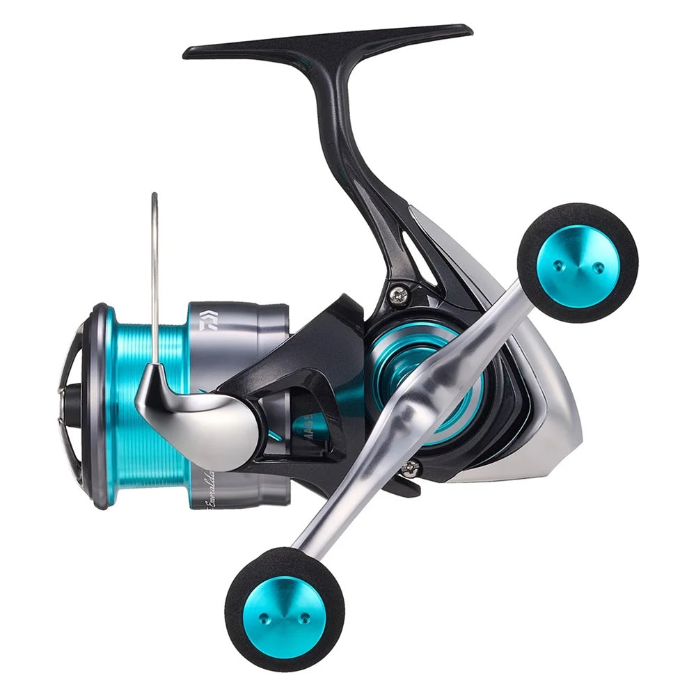 Mulinello Daiwa Emeraldas X LT2500-XH-DH